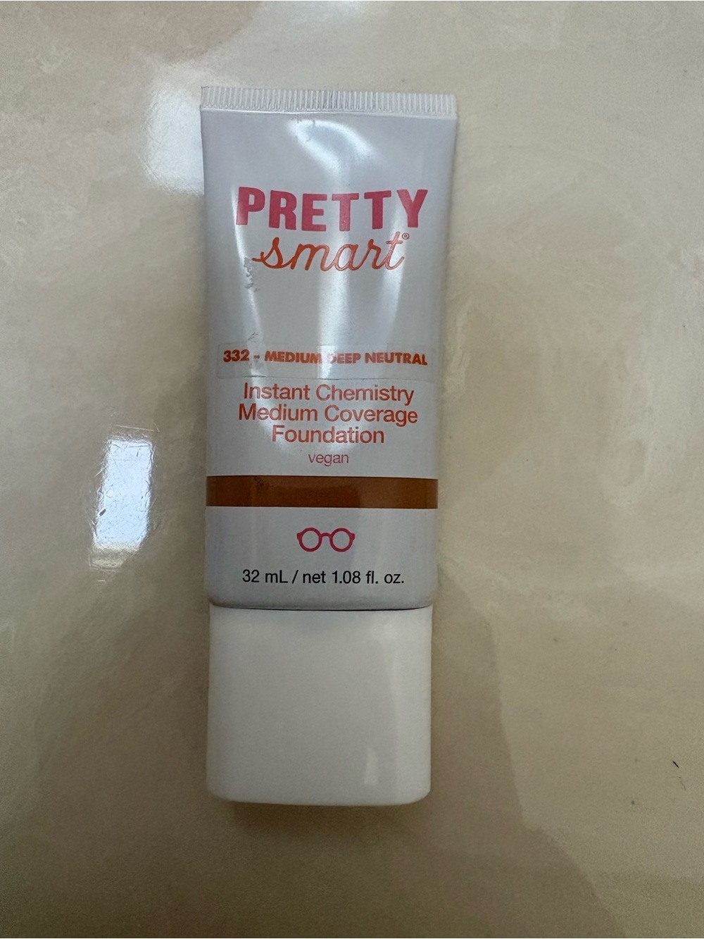 Instant Chemistry foundation Coverage Foundation 332 Medium Deep Neutral